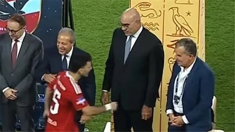 بلا أساس.. خبير لوائح يحسم الجدل حول مصير شكوى الزمالك ضد زيزو  