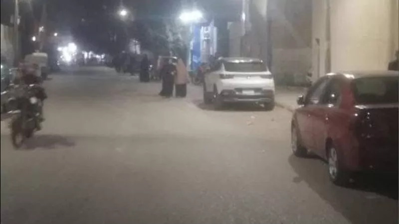 إزالة الأكشاك بمحيط مستشفى الزقازيق بمحافظة الشرقية