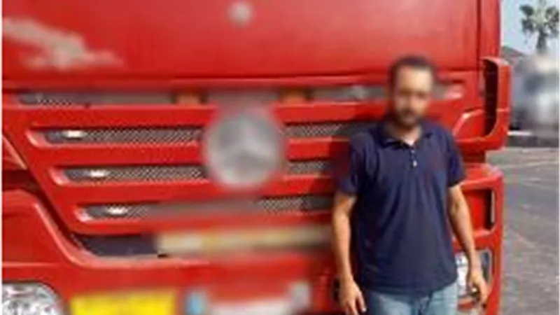 أمن دمياط يُسقط بطل فيديو الاستعراض بالسيارة النقل 