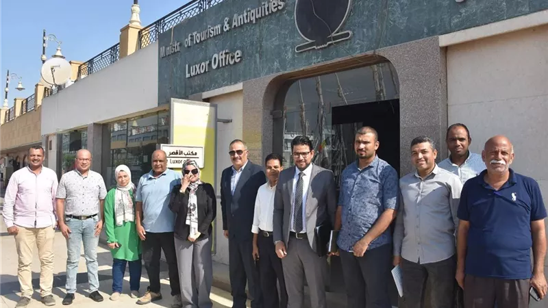 الأقصر تبحث بروتوكولًا لحماية النيل وتعزيز الصحة البيئية بالمنشآت السياحية