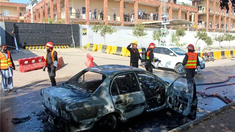 تفجير يهز إسلام آباد: مؤشرات بالتصعيد العسكري بعد فشل المفاوضات مع كابول