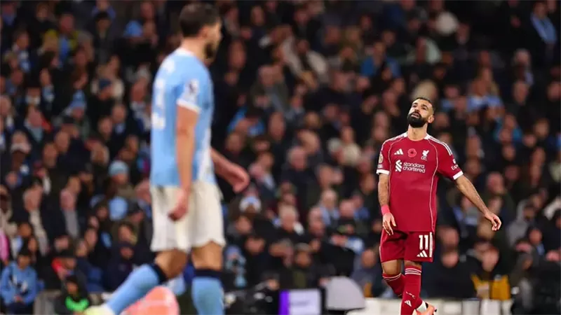 أسطورة ليفربول ينتقد تراجع صلاح: لم يعُد يستحق اللعب أساسيًا كل أسبوع
