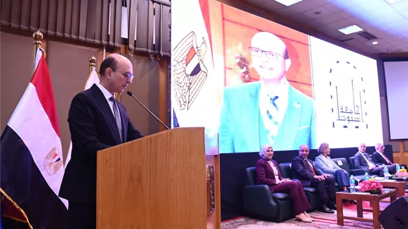 أوروبا عند مفترق الابتكار والسيادة الرقمية.. نموذج محاكاة بجامعة أسيوط
