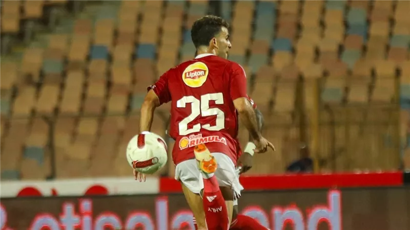حرب الشكاوى تشتعل.. الزمالك يطالب بمعاقبة زيزو والأهلي يختصم جماهير الأبيض