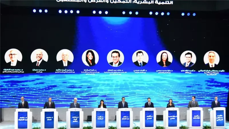 نائب رئيس الوزراء: الاستثمار في الإنسان الطريق الأسرع لتحقيق التنمية