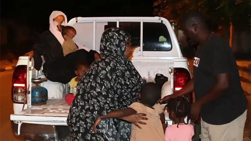 بتهمة «التسول».. السلطات الليبية تعتقل لاجئين سودانيين 