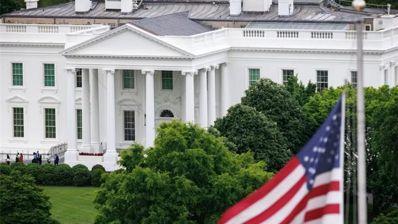 البيت الأبيض يحذر: الإغلاق الحكومي يوقف بيانات الوظائف والتضخم 