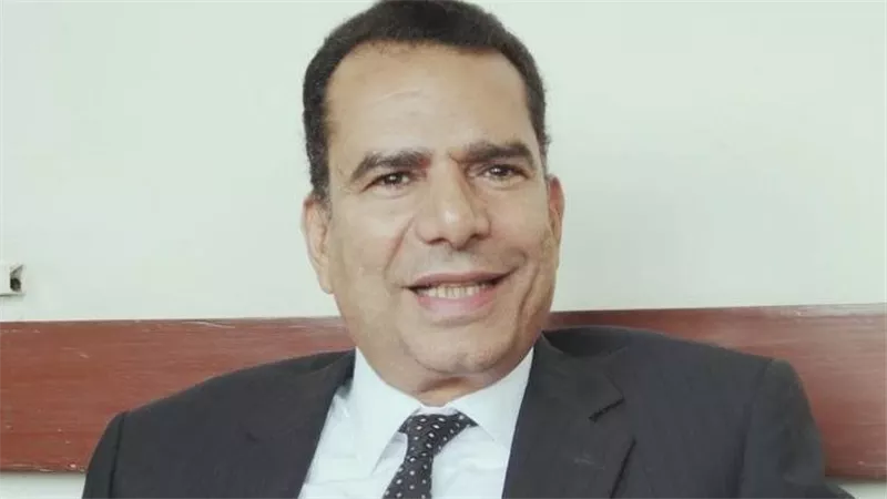 اختيار محمد أبو الفضل بدران شخصية العام الثقافية بمهرجان الأقصر للشعر