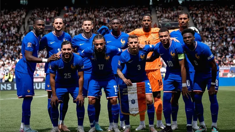 فرنسا تبحث عن التأهل المبكر إلى كأس العالم 2026 من بوابة أوكرانيا