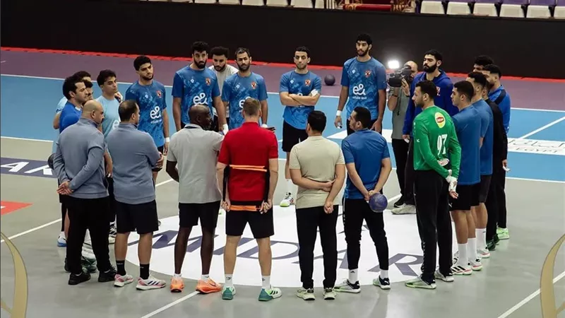 الأهلي يعلن قائمته لمواجهة سموحة في نهائي السوبر المصري لكرة اليد