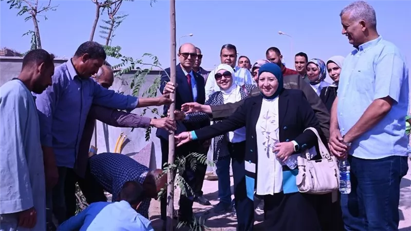 رئيس جامعة أسيوط يتفقد المقر الجديد لكلية التربية للطفولة المبكرة