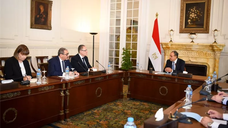 اقتراب مؤتمر إعادة إعمار غزة.. وزير الخارجية يستقبل مسؤولين أمميين