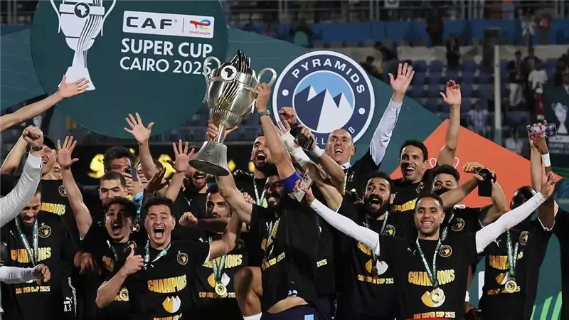 بيراميدز ضمن القائمة المختصرة لجائزة أفضل نادٍ في أفريقيا عام 2025 