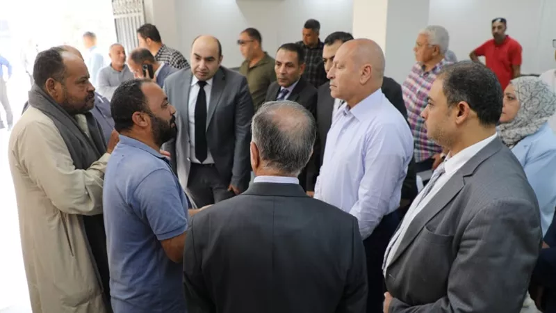 محافظ القاهرة يتفقد أعمال التطوير في منطقة شق الثعبان
