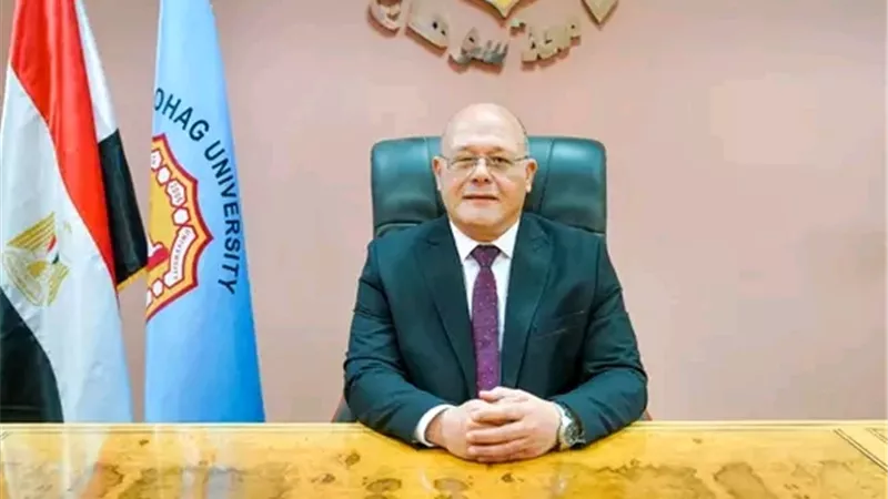 رئيس جامعة سوهاج: نفتح آفاقا جديدة لطلابنا في مجال النقل الذكي
