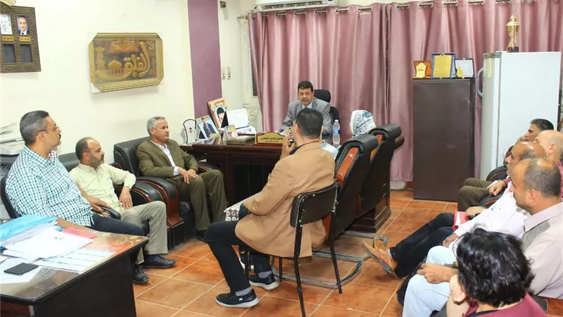 مدير تعليم سوهاج يضع 5 ملفات أمام مديري الإدارات التعليمية