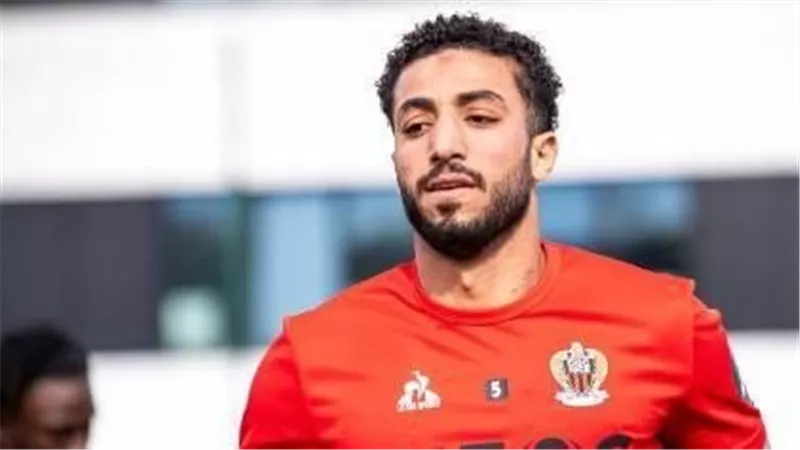 «الغندور» يُفجر مفاجأة عن مفاوضات الأهلي ومحمد عبد المنعم