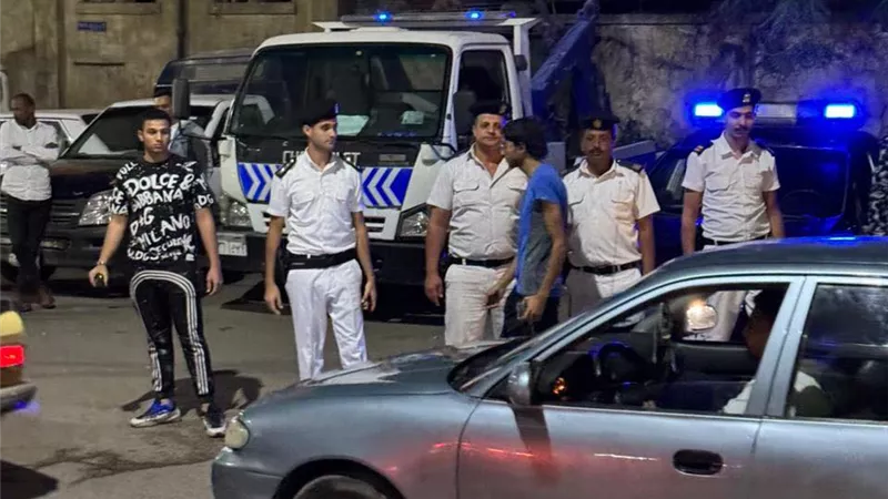 ضبط هاربين من أحكام قضائية خلال حملة أمنية بحلوان