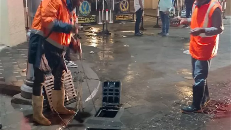 طوارئ واستعدادات مكثفة لمواجهة تداعيات نوة المكنسة في الإسكندرية 