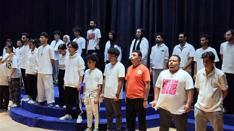 تدريبات على الغناء والأداء الحركي ضمن مشروع «ابدأ حلمك» بالإسماعيلية