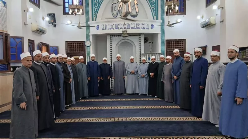 انطلاق قافلة دعوية مشتركة بين الأزهر والأوقاف والإفتاء إلى شمال سيناء