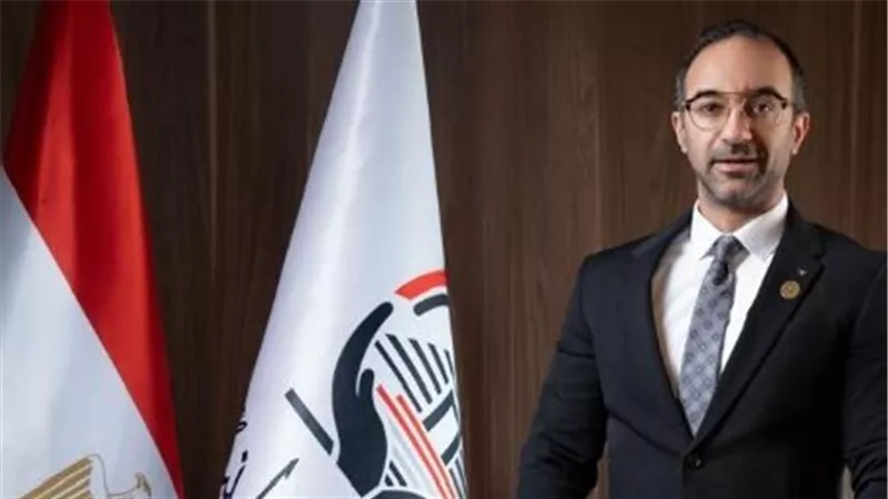   النائب أحمد الحمامصي يتسلم عضويته في 
