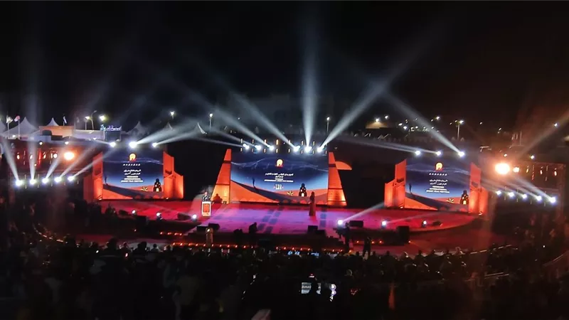وزيرة الثقافة الجزائرية: مهرجان تيميمون للفيلم القصير رسالة وفاء للسينما