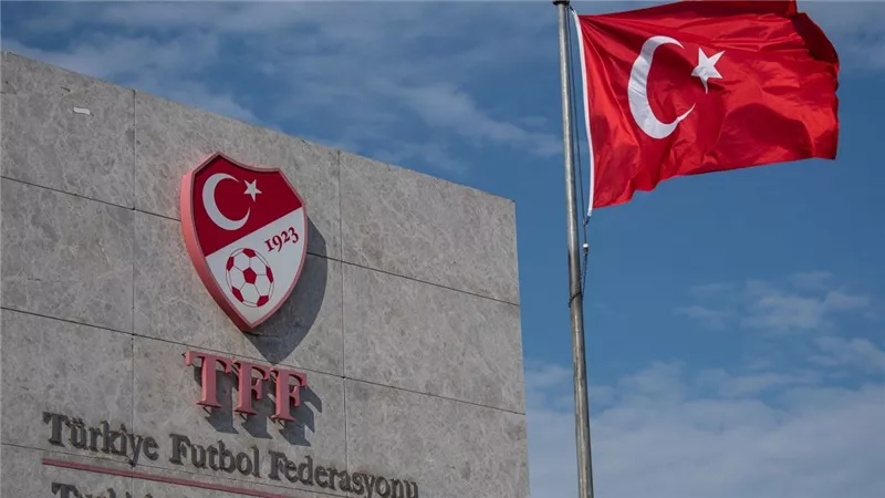 إيقاف 1024 لاعبًا و149 حكمًا.. فضيحة مراهنات تهز الدوري التركي
