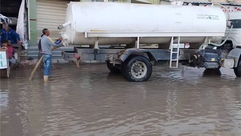 رفع مياه الأمطار من بيلا ومصيف بلطيم بمحافظة كفر الشيخ