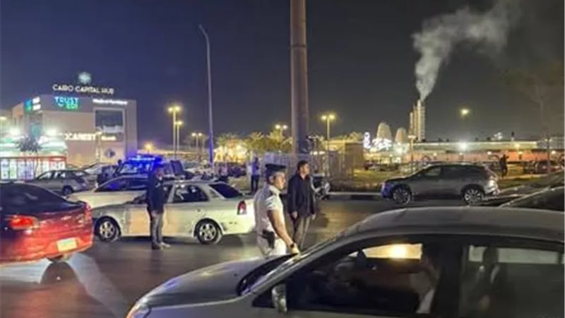 حملة ليلية مكثفة بمدينة نصر لضبط الخارجين عن القانون | صور 