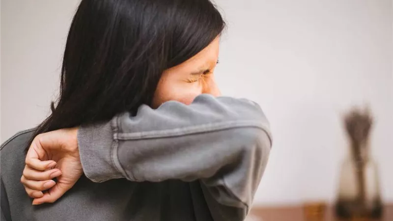 متى يكون العطس المتكرر دليلا على حساسية الجيوب الأنفية؟ 
