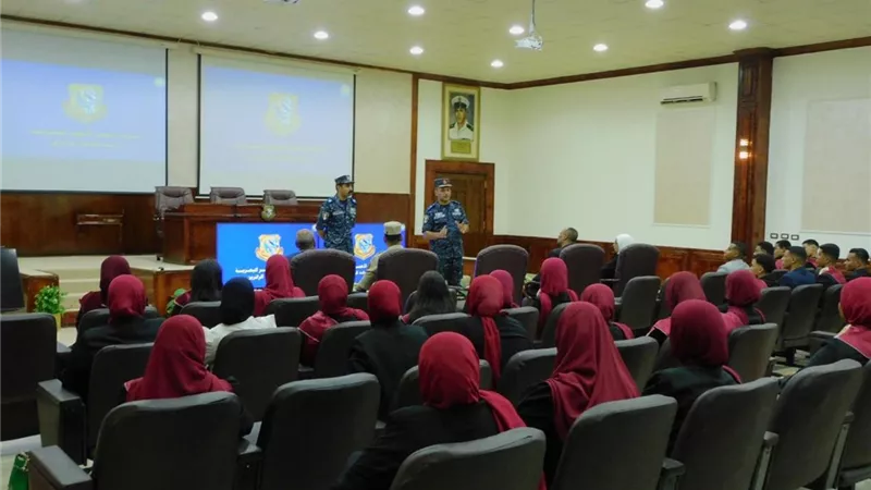 قوات الدفاع الشعبي تنظم زيارة لطلاب جامعة الأقصر لقاعدة سفاجا البحرية
