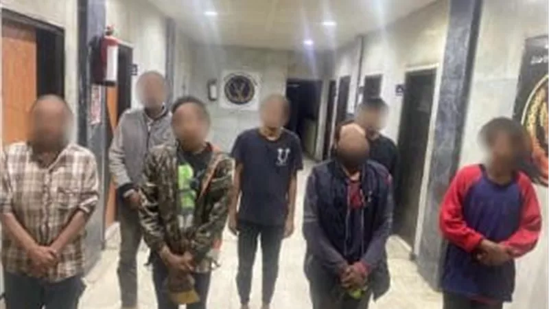 القبض على 15 شخصًا لقيامهم باستغلال الأطفال في استجداء المارة