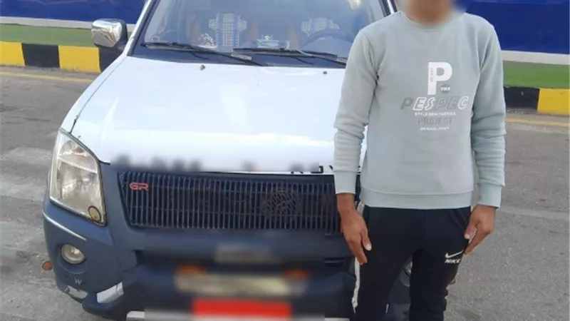 بعد انتشار الفيديو.. ضبط قائد سيارة 