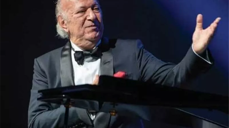 رسالة من عمر خيرت لجمهوره بعد نقله للمستشفى بسبب أزمة صحية