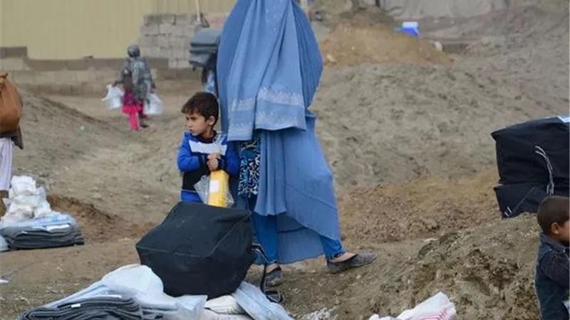 بريطانيا تحذر من تفاقم الجوع في أفغانستان وتدعو إلى تدخل دولي عاجل