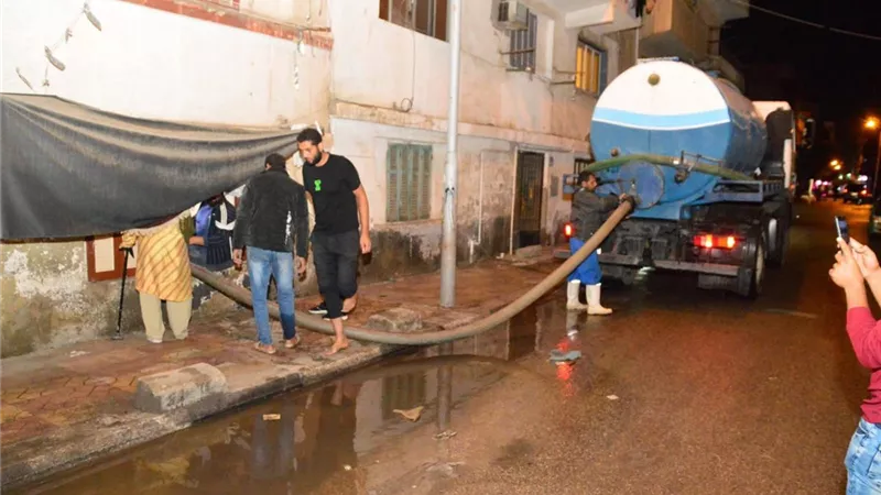 جهود مكثفة من أجهزة مدينة بورفؤاد لرفع ٱثار الأمطار على مدار الساعة