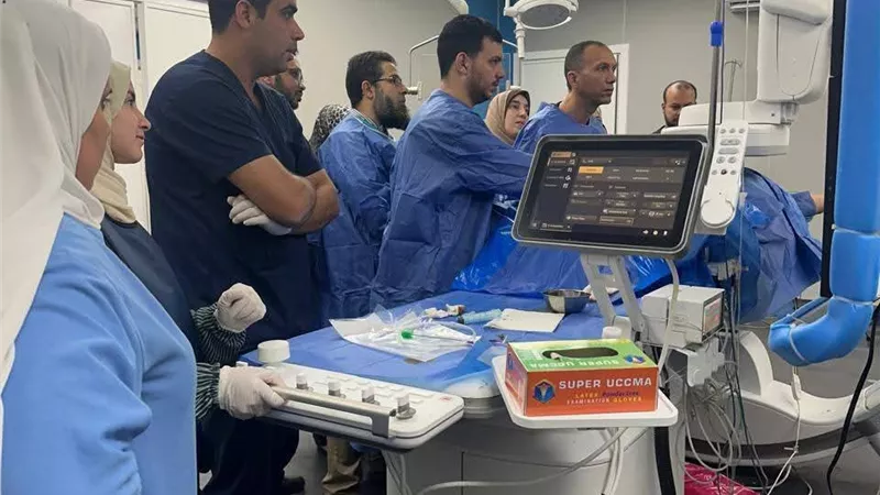 دون جراحة.. تدخل طبي ينهي نزيف حاد لمريض بمحافظة المنوفية 