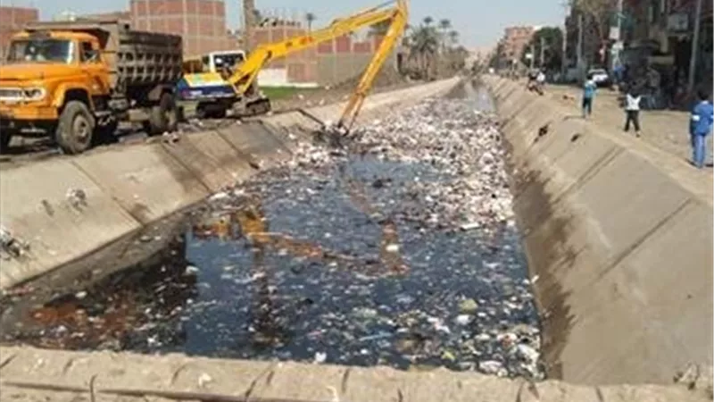 سؤال برلماني لإنقاذ المجاري المائية من المخلفات الزراعية