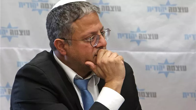  بن غفير يمهد لاستفزاز المسلمين في رمضان باعتداء جديدة على القدس