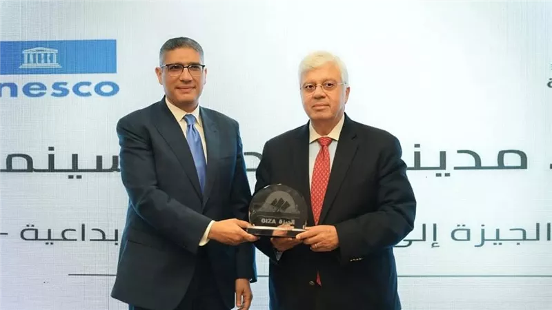 محافظ الجيزة: 