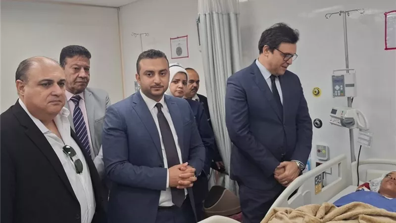 وزير الثقافة يوجّه بصرف تعويضات مالية عاجلة لضحايا حادث طريق إسنا