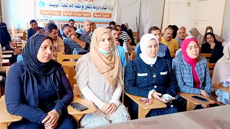 ندوة توعوية عن ترشيد الاستهلاك واستخدام الطاقة المتجددة بكفر الشيخ|صور