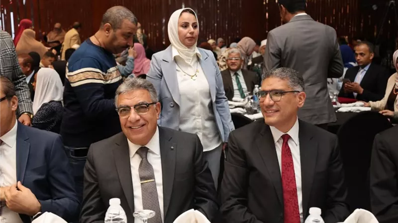 محافظ الجيزة يشهد فعاليات توزيع شهادات إتمام دراسة طريقة برايل 2025 