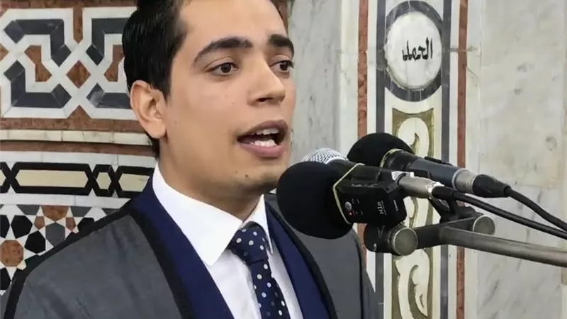 محمود هلال: 