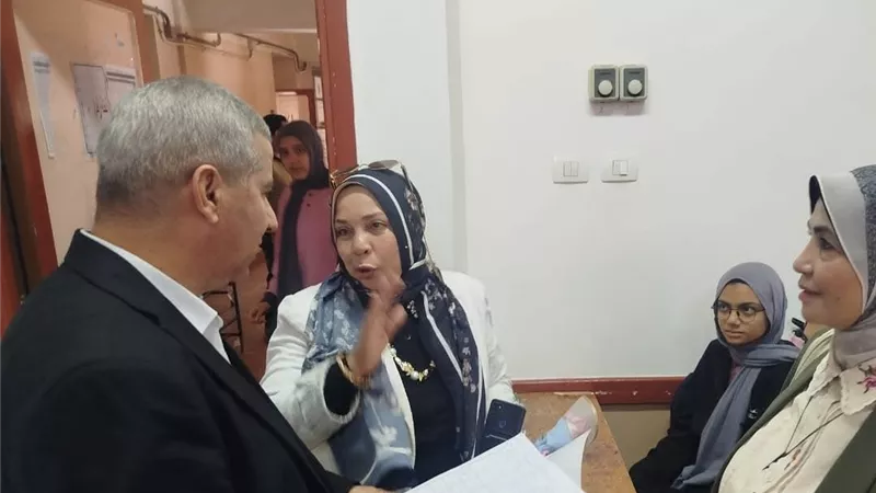 تعليم الشرقية يكرم المتفوقات ويوجه بالمساعدة للدخول لمنصة كيريو