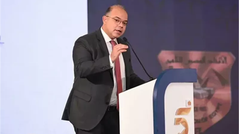الرقابة المالية تدرج 13 جهة مخالفة وتحذر من دعوات الاستثمار الوهمي