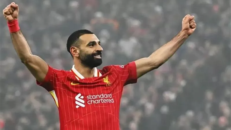 «كاف» يعلن القائمة النهائية لجائزة أفضل لاعب في إفريقيا.. موقف صلاح 
