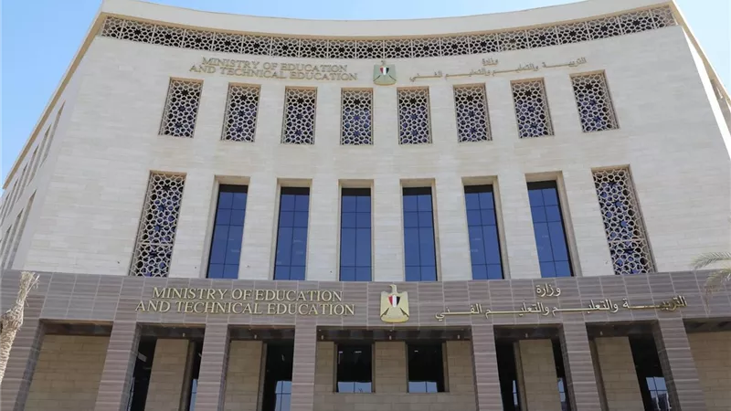 رغم قرار الوزارة.. مدرسة خاصة بالجيزة ترفع المصروفات 33% 