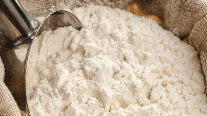 قرار عاجل بشأن ضبط كميات كبيرة من الدقيق المدعم